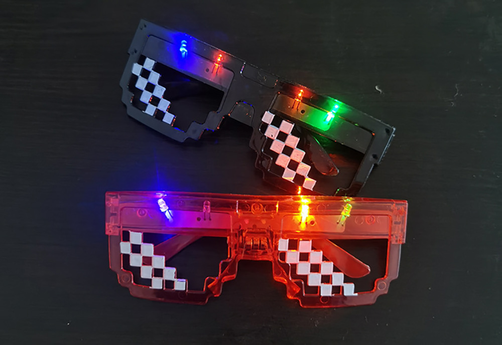 10/20/30 LED Mosaic Glasses Li - огляд і ціна Wedding Supply Bulk