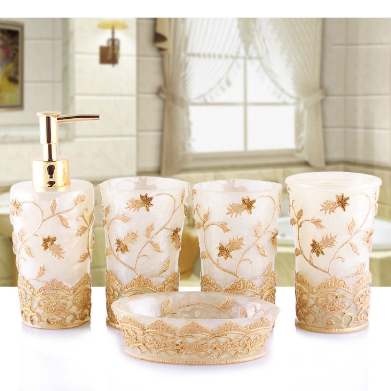 European Style Emboss Resin Ba - огляд і ціна Wedding Bathroom Supply Kit