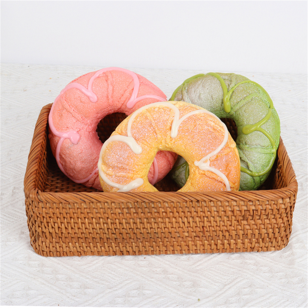 15 cm artificial donut model f - огляд і ціна The Wedding Supply Store