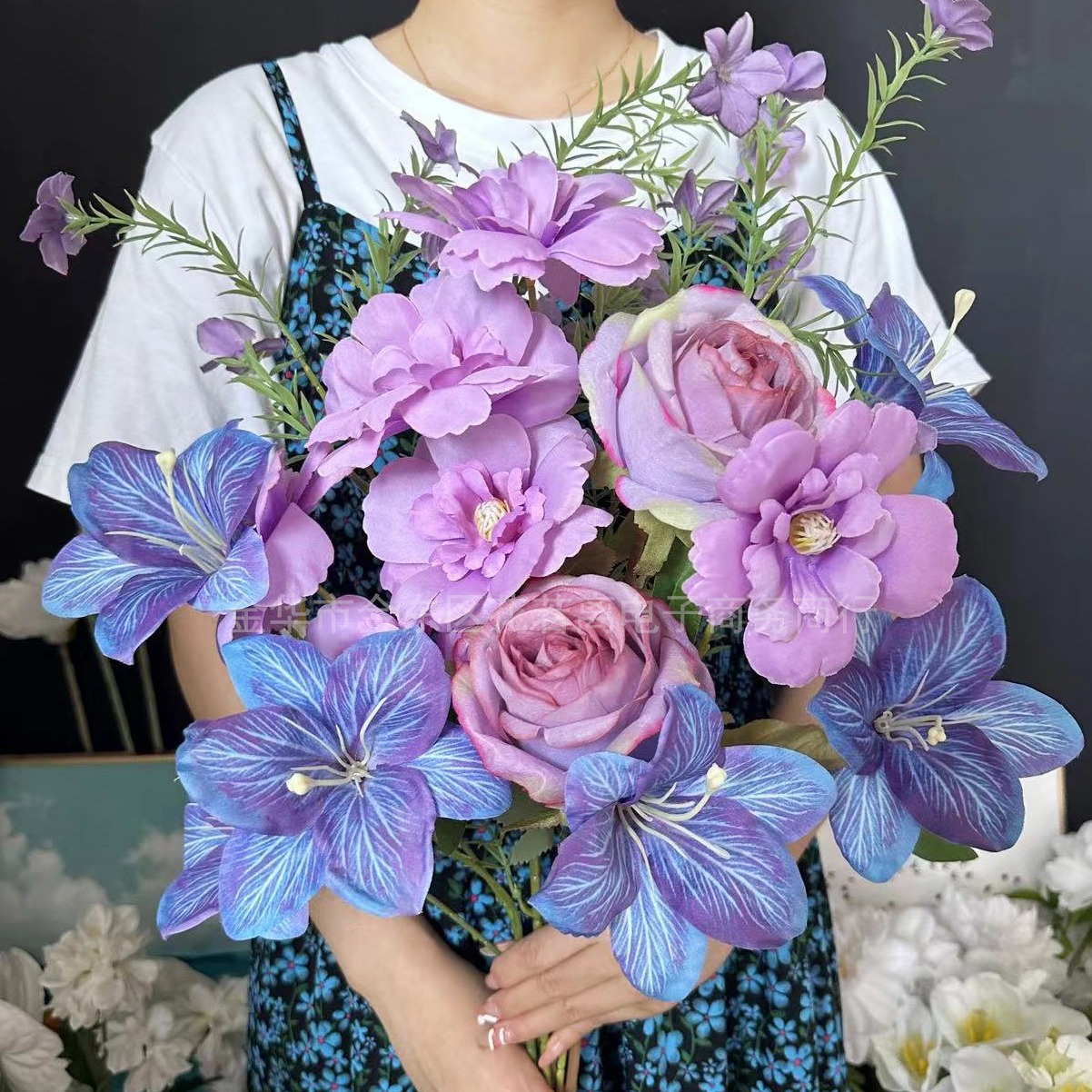 Purple Blue Monet Style Artifi - огляд і ціна Wedding Supply Shops