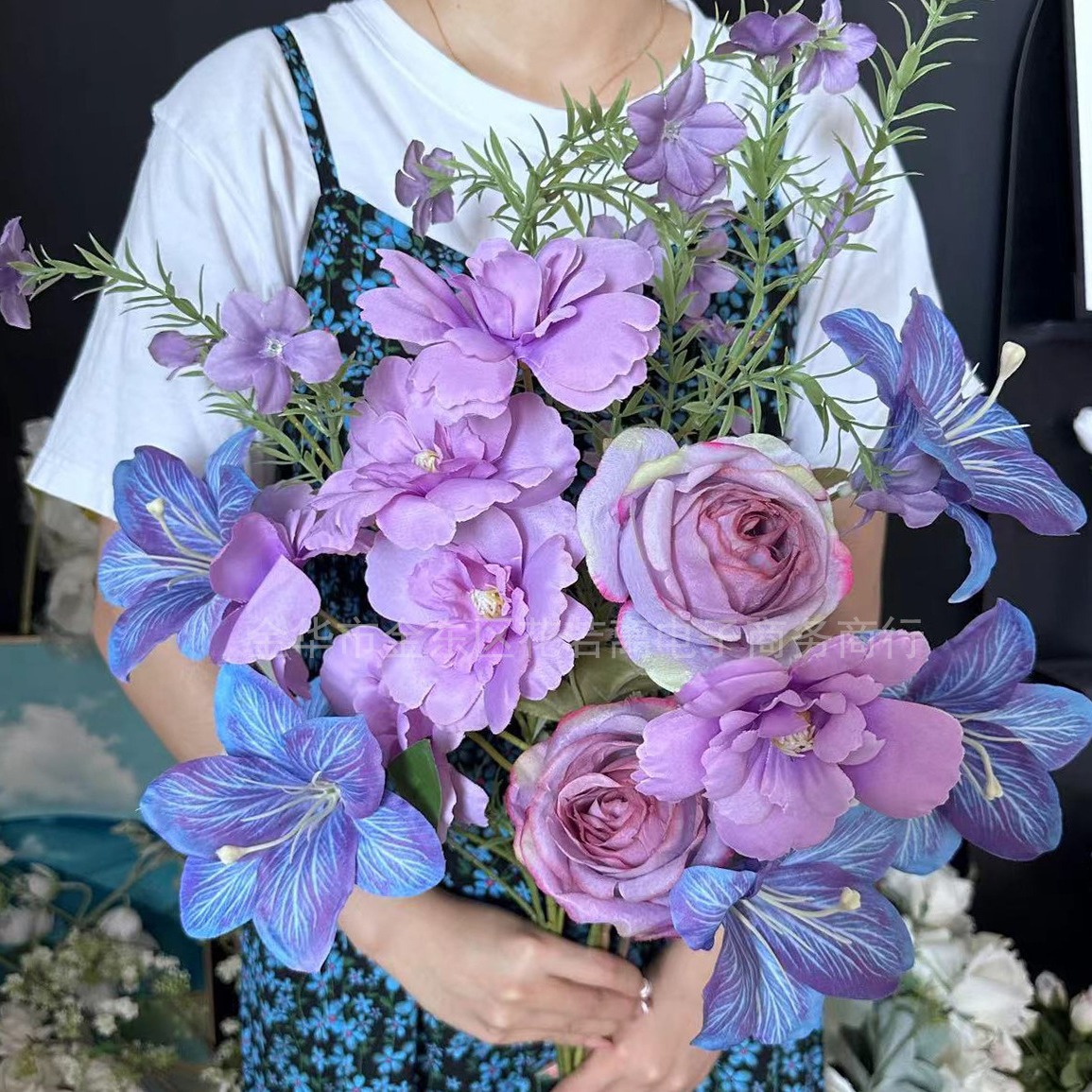 Purple Blue Monet Style Artifi - огляд і ціна Wedding Supply Shops